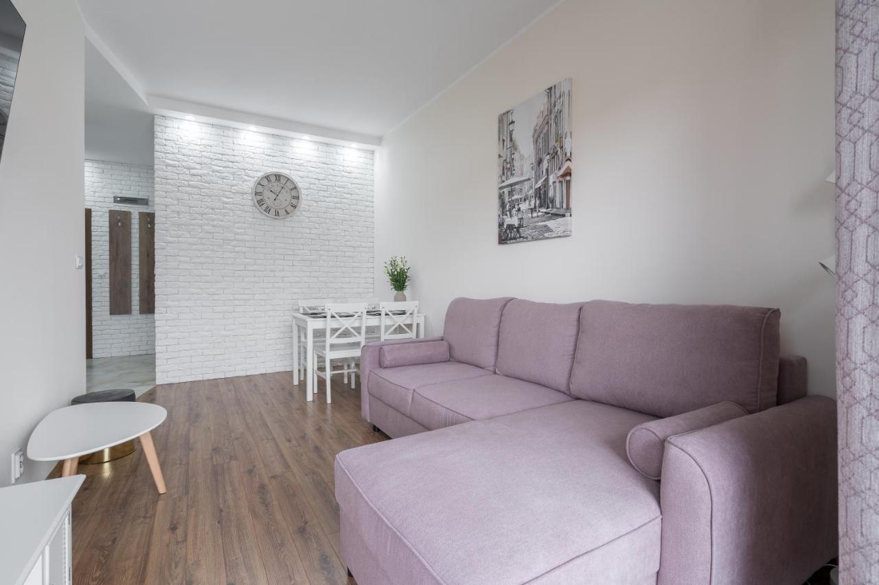 Apartament G11 Z Miejscem Parkingowym Stary Toruń Kültér fotó